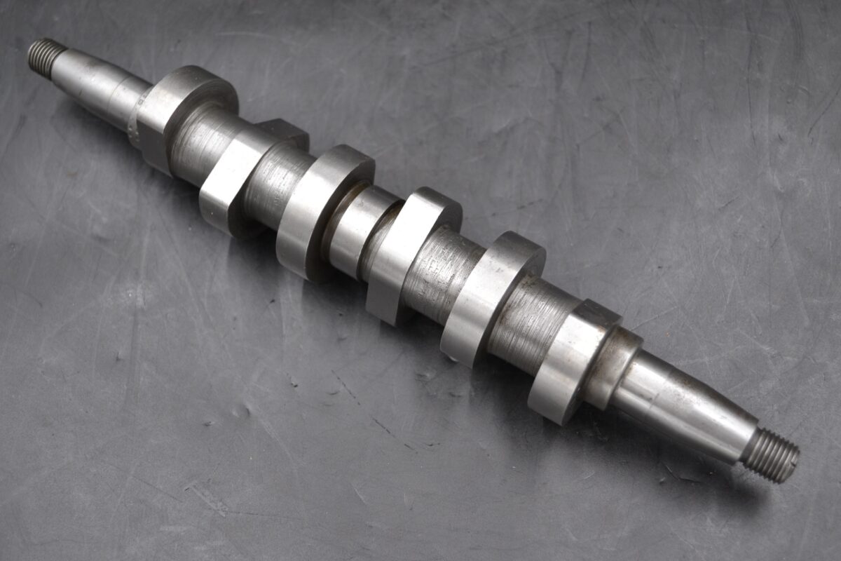CAV/SIMMS CAMSHAFT AA75
