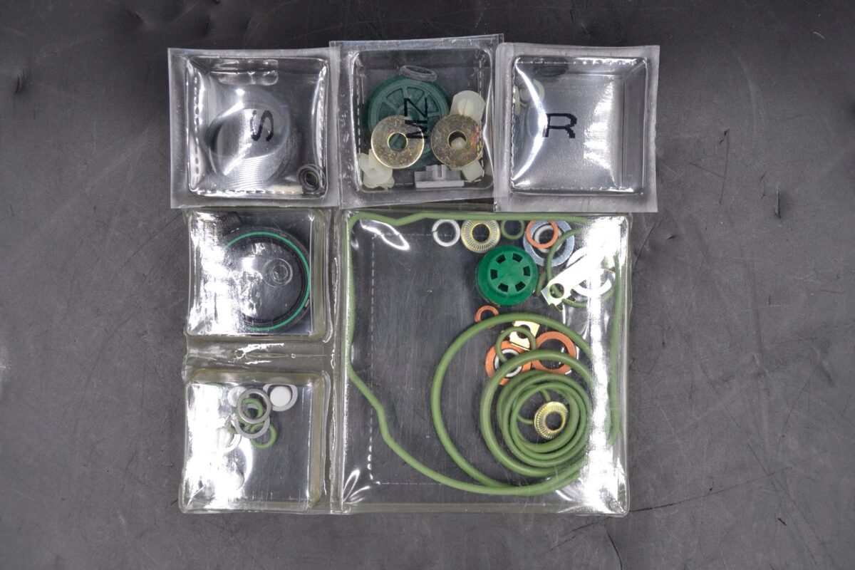 DELPHI OVERHAUL KIT 9109-260A
