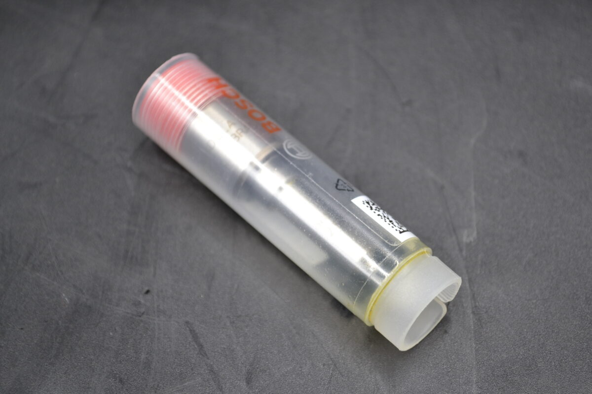 BOSCH HOLE-TYPE NOZZLE 0433172155
