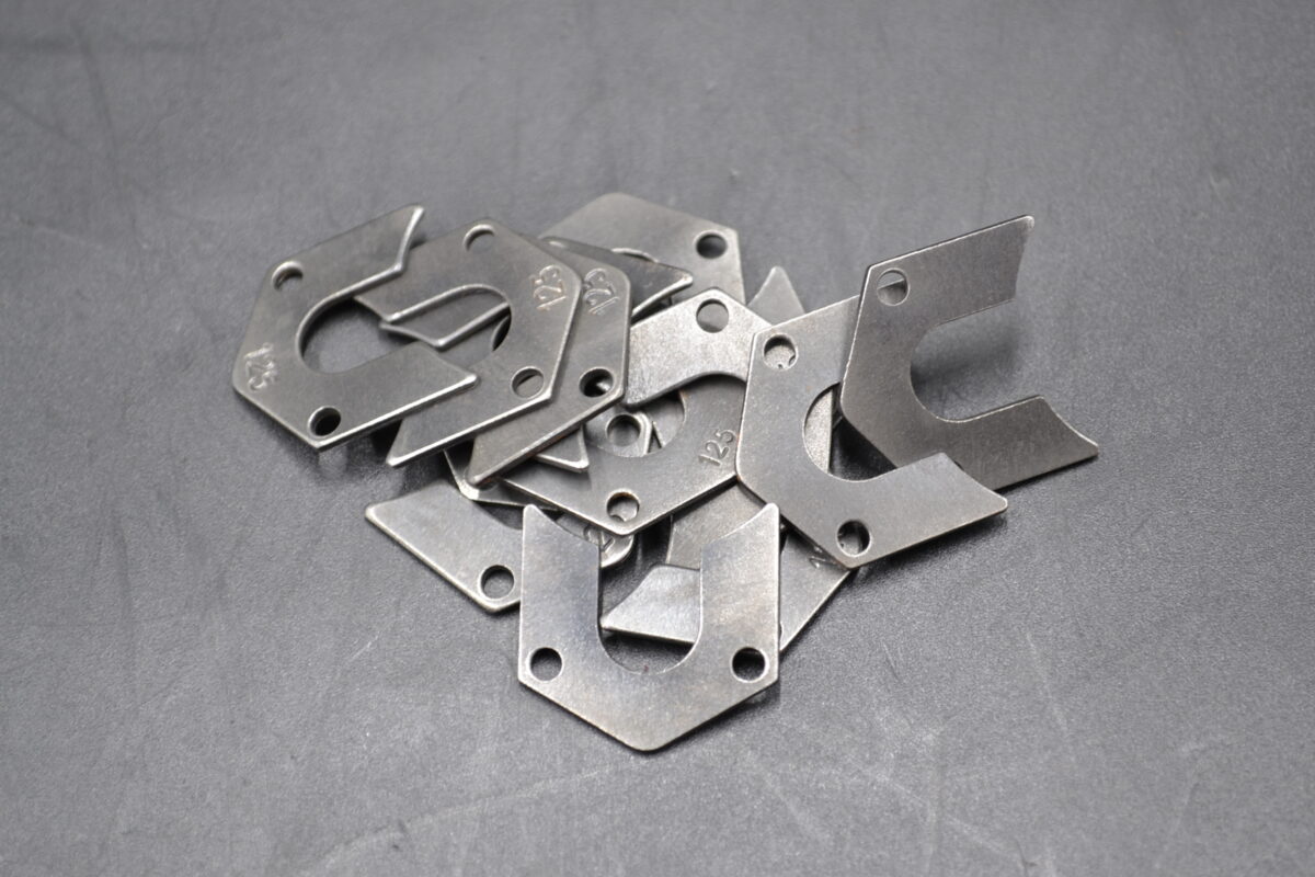 BOSCH SHIM PLATES 2411098027