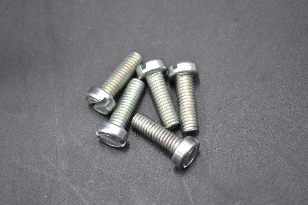 BOSCH SOCKET HEAD CAP SCREW 2910022191
