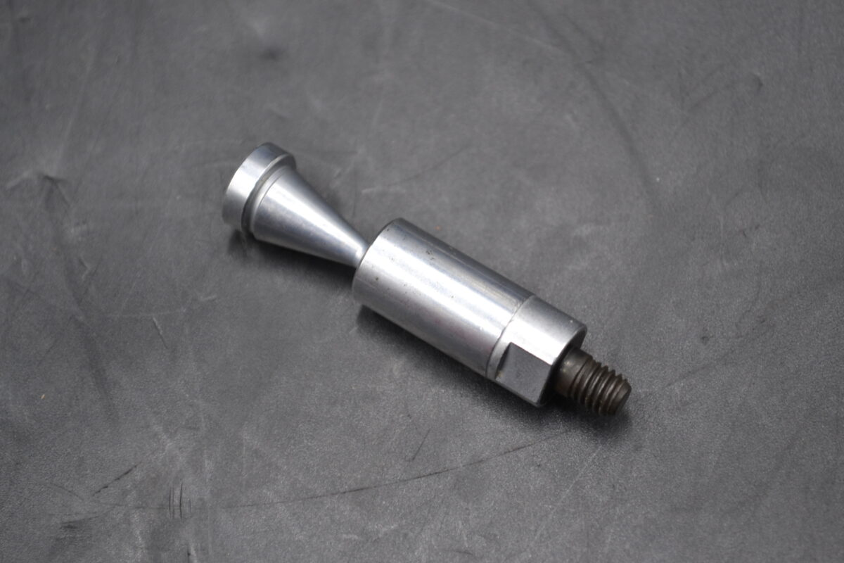 BOSCH ADJUSTING BOLT 1463123475