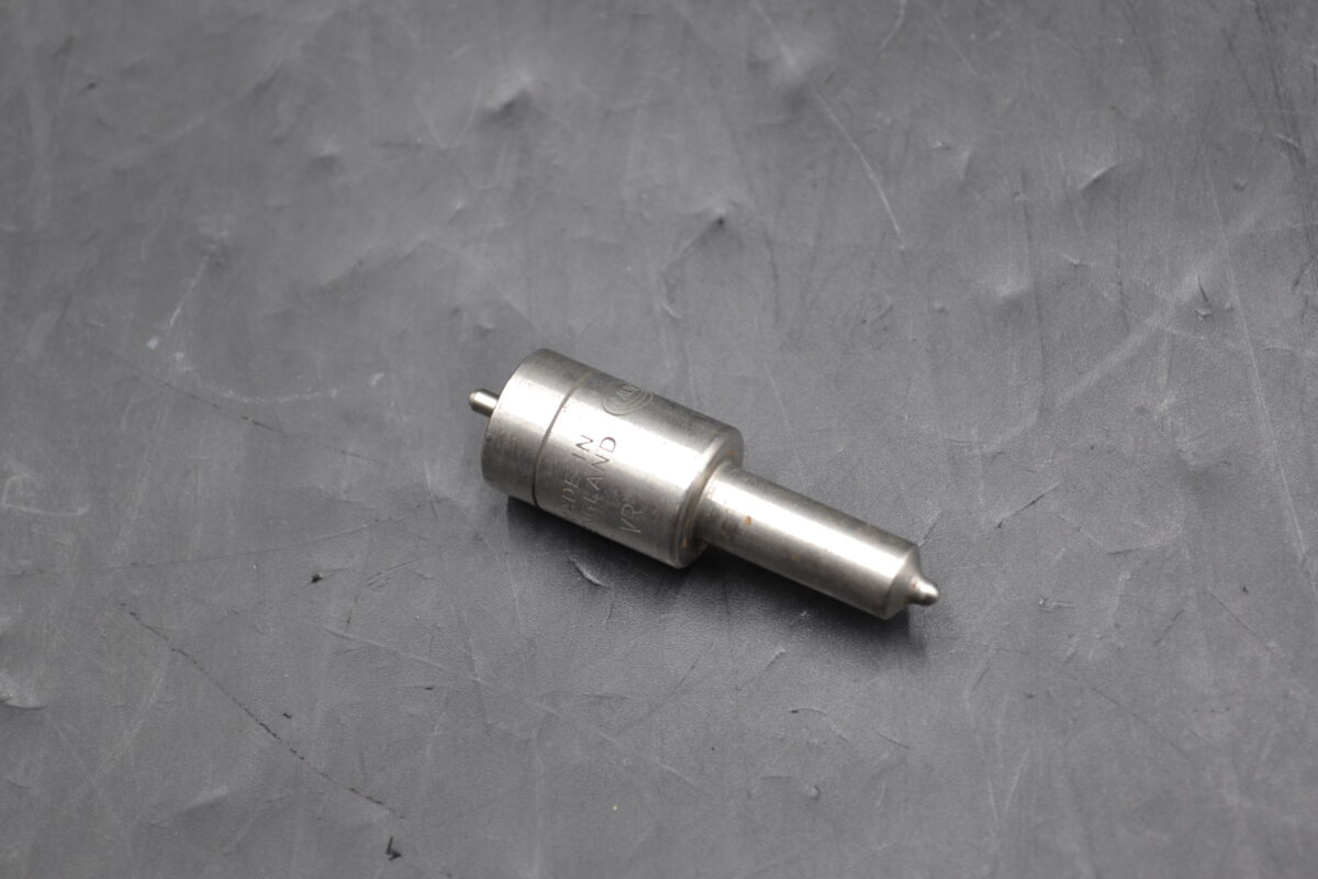 CAV NOZZLE BDLL150S6662