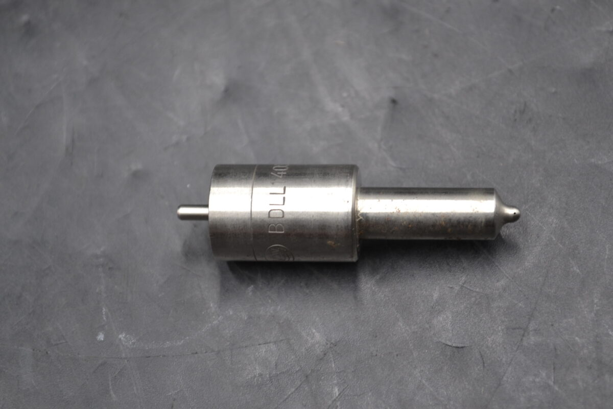 CAV NOZZLE BDLL140S6304 - Image 2