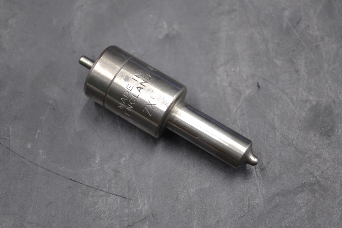 CAV NOZZLE BDLL140S6221
